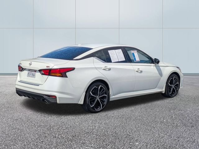 Used 2023 Pearl White Nissan 2.5 SR image 5