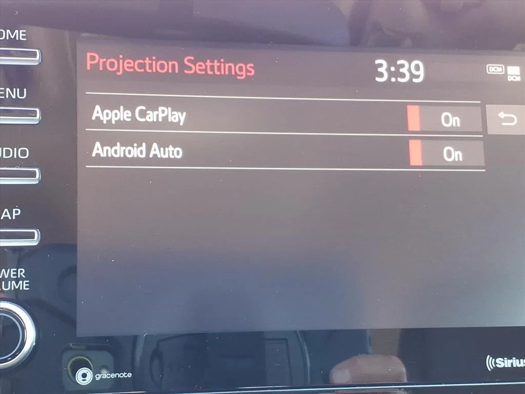 2024 Toyota Camry SE - Photo 8