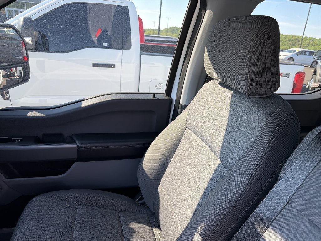 Used 2024 White Ford XL image 21