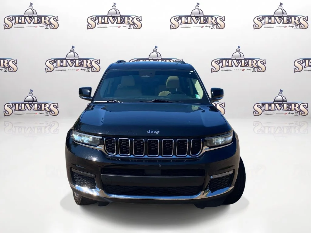 Used 2021 Black Jeep Limited image 2