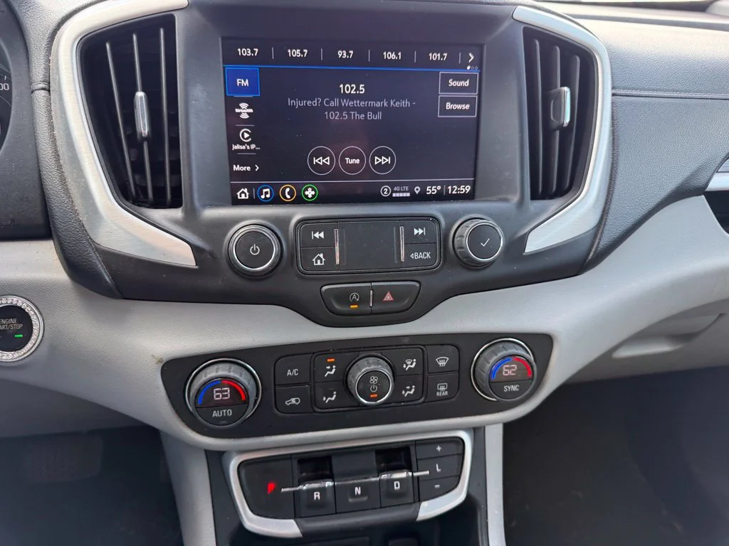 Used 2022 White GMC SLT image 11