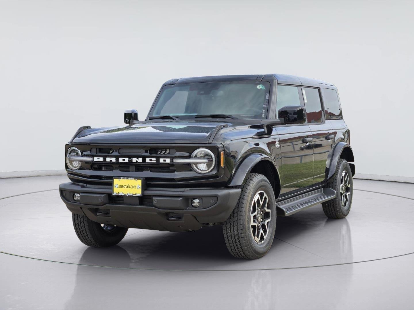 New 2026 Shadow Black Ford Outer Banks® image 2