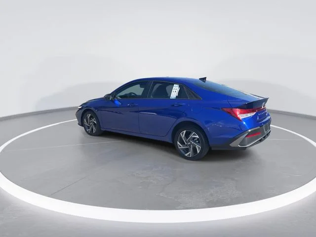 Used 2025 Blue Hyundai SEL Sport image 6