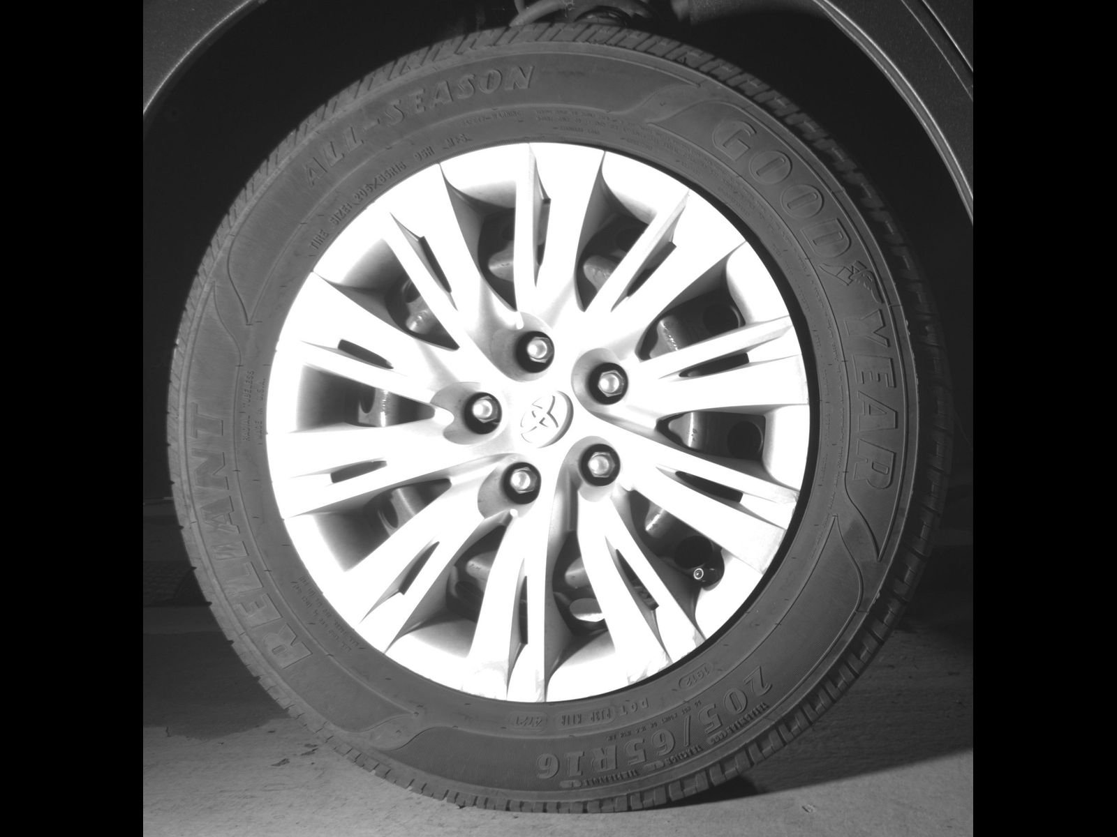 Used 2012 Magnetic Gray Metallic Toyota L image 12