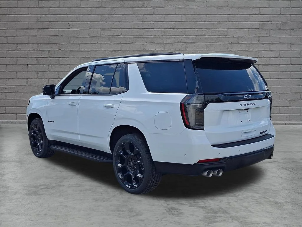 New 2026 Summit White Chevrolet RST image 6