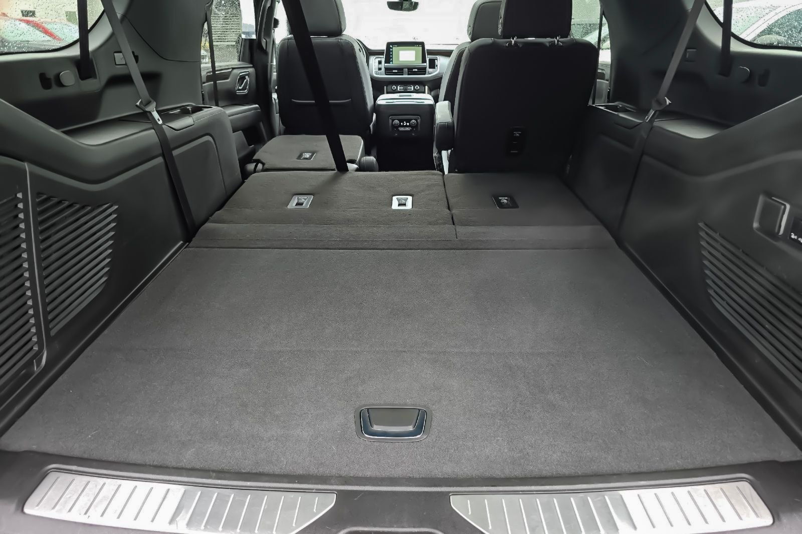 2022 Chevrolet Suburban High Country - Photo 17
