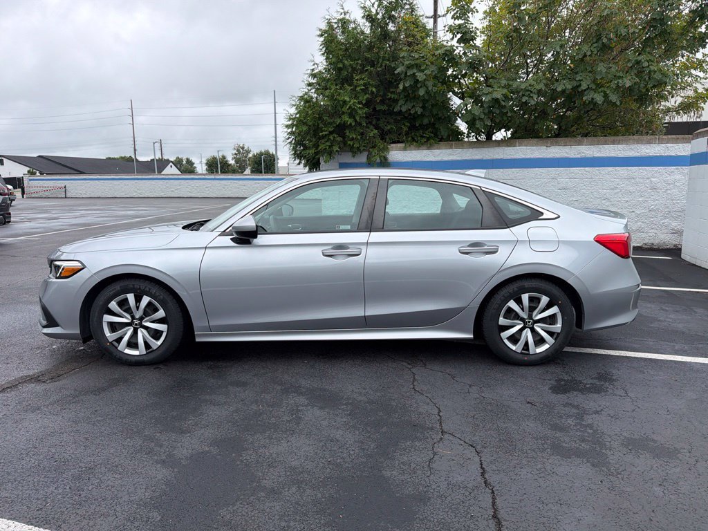 Certified Used 2024 Lunar Silver Metallic Honda LX image 2