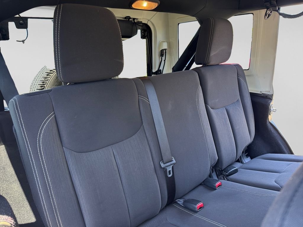 Used 2016 Tank Clearcoat Jeep Unlimited Rubicon image 21