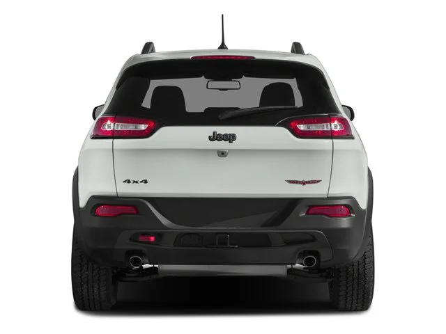 Used 2016 Deep Cherry Red Crystal Pearlcoat Jeep Trailhawk image 8