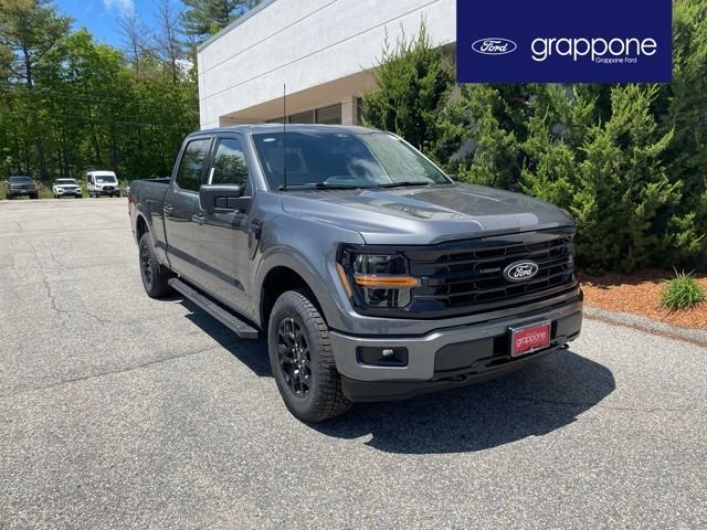 New 2026 Carbonized Gray Metallic Ford XLT image 1