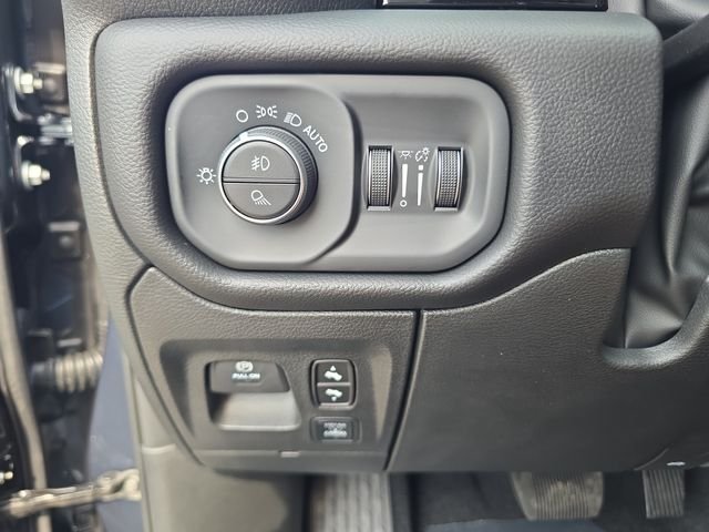 New 2026 Forged Blue Metallic Exterior Paint RAM Laramie image 22