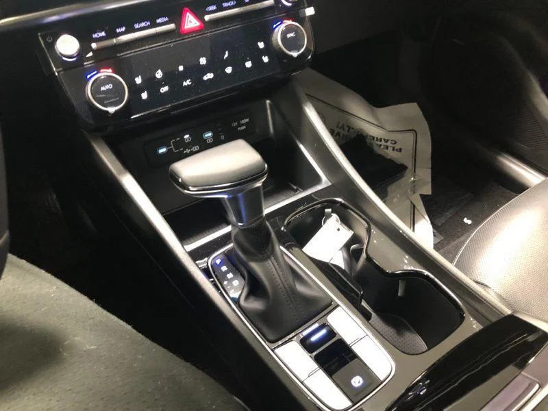 2025 Hyundai Santa Cruz Limited - Photo 30
