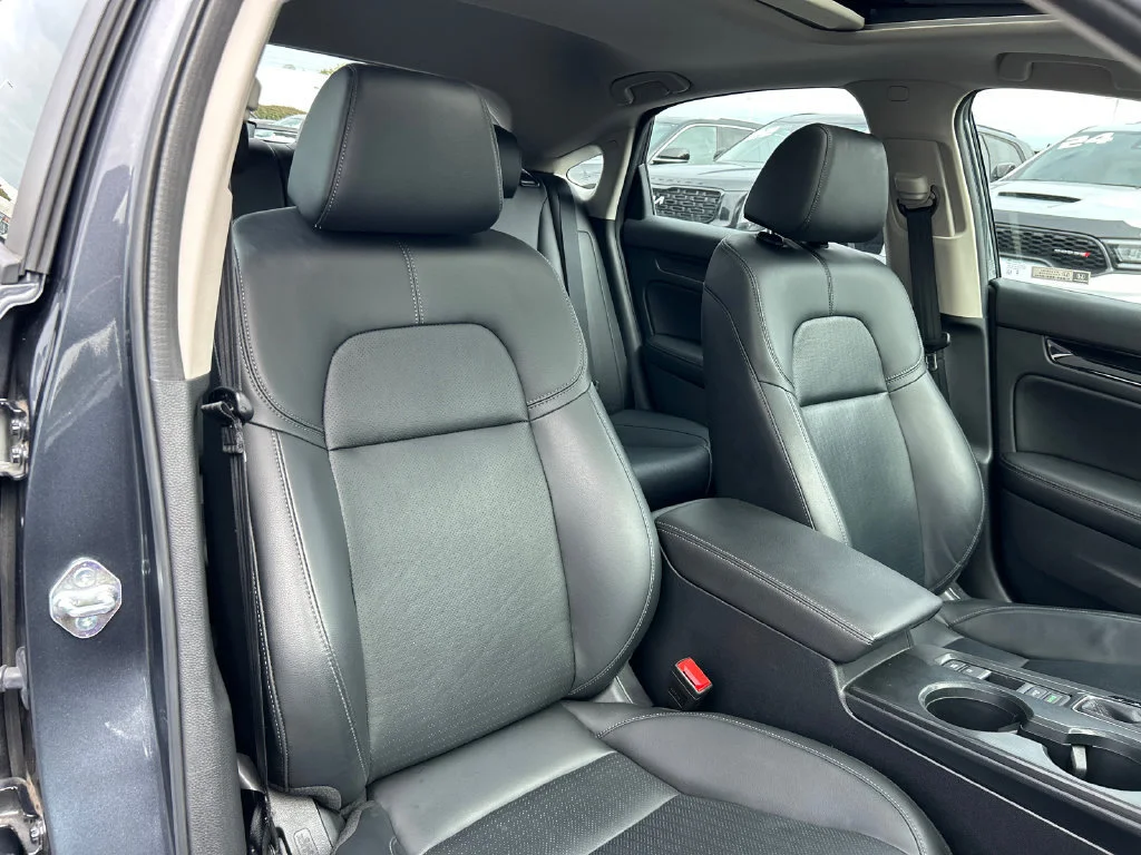 2024 Honda Civic Hatchback EX-L - Photo 34