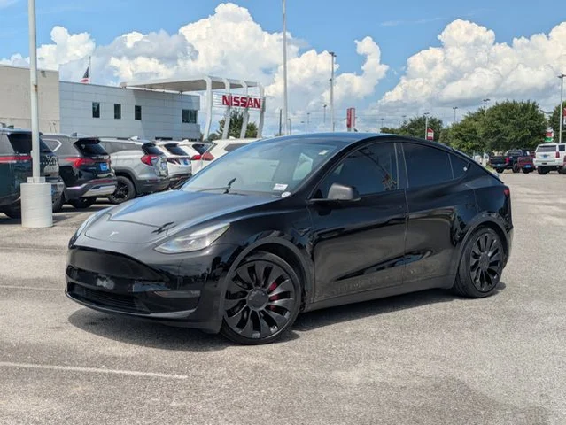 2023 Tesla Model Y Performance