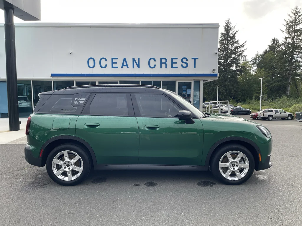 2025 MINI Countryman