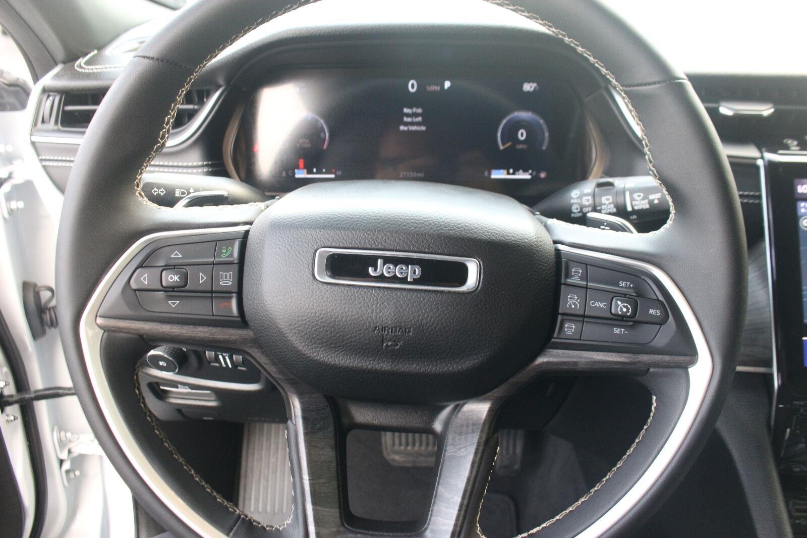 Used 2024 White Jeep Limited image 20