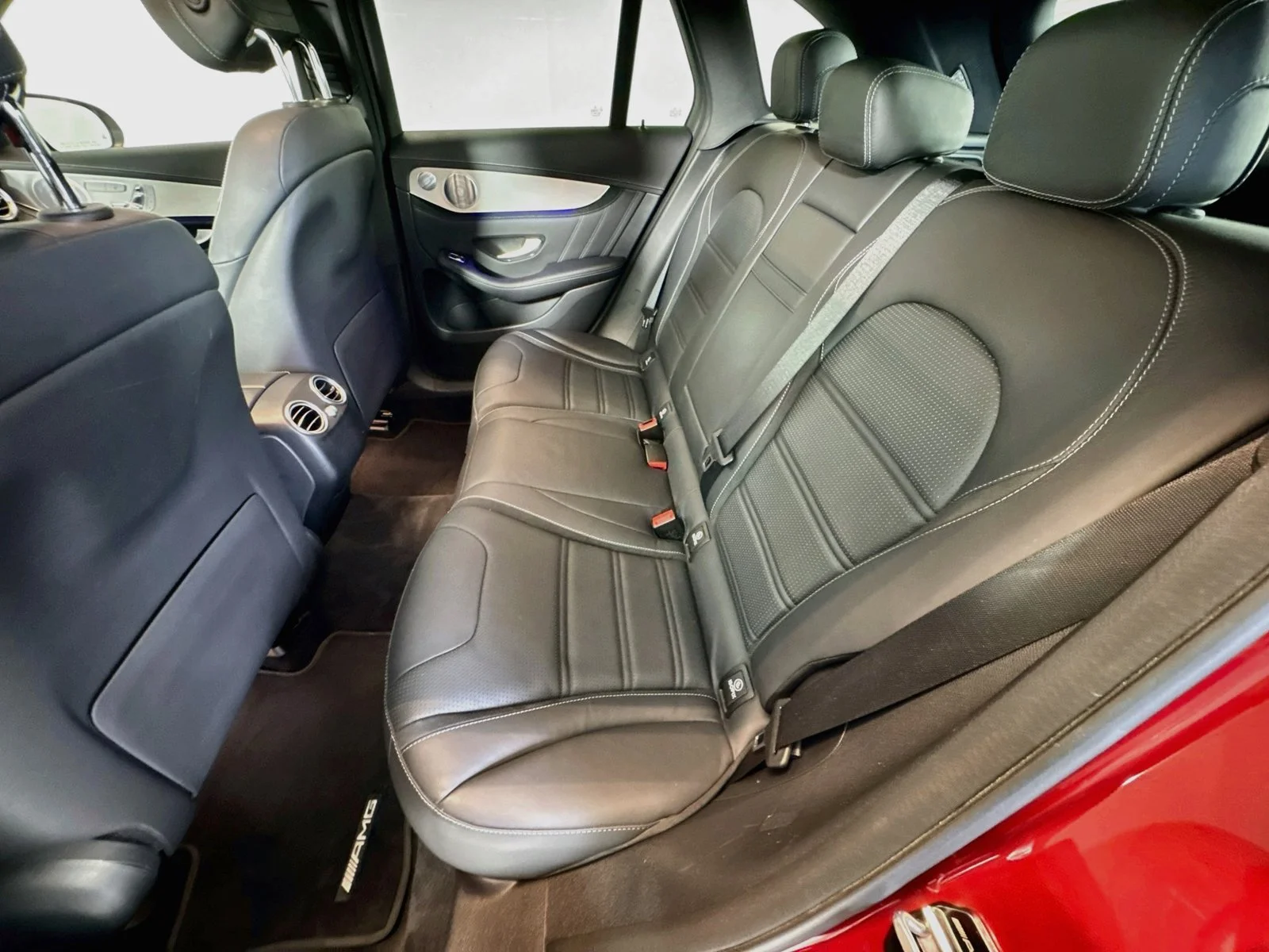 Used 2020 Designo Cardinal Red Metallic Mercedes-Benz AMG® GLC 63 image 21