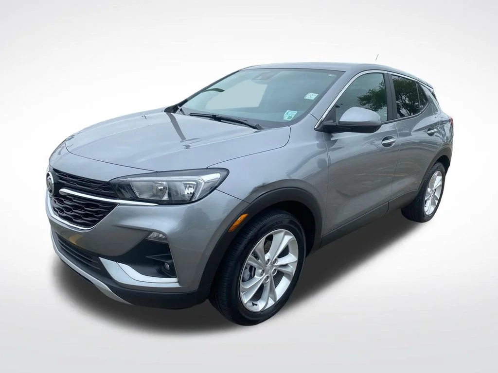 Used 2023 Gray Buick Preferred image 3