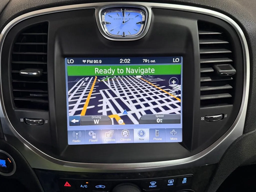 Used 2011 Ivory Chrysler Base image 3
