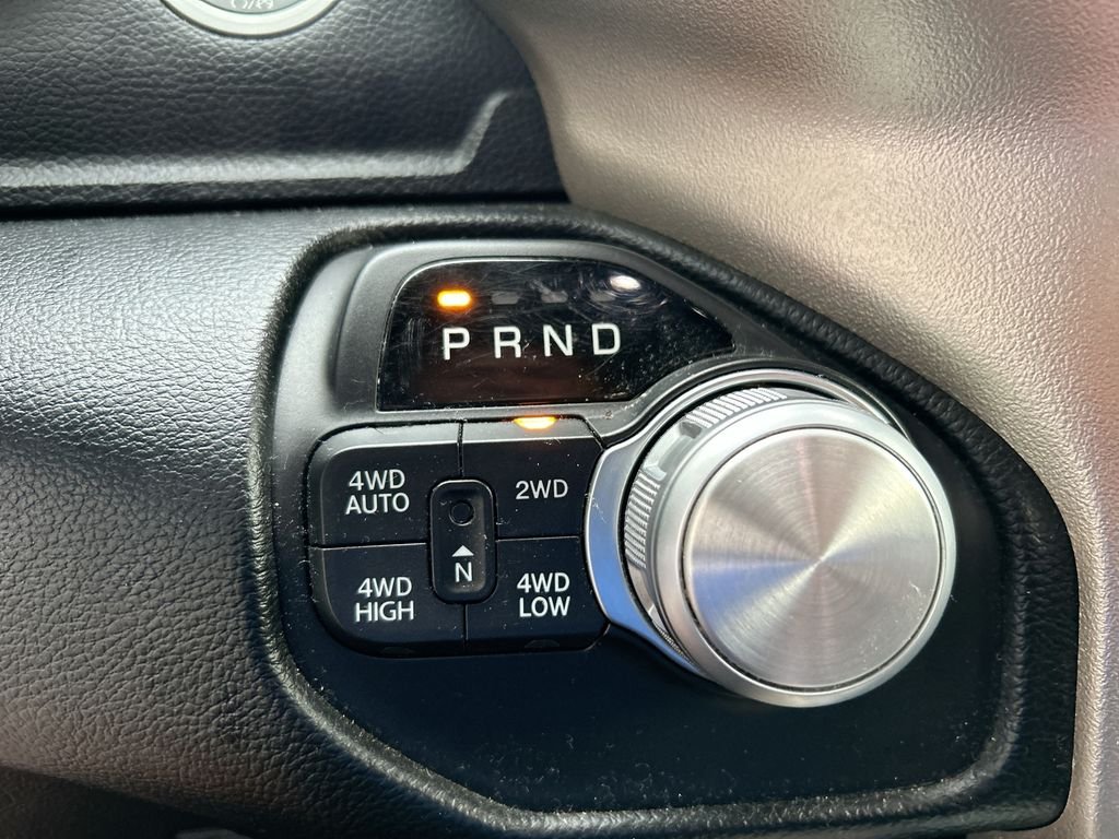 Used 2019 Black Ram Laramie image 18