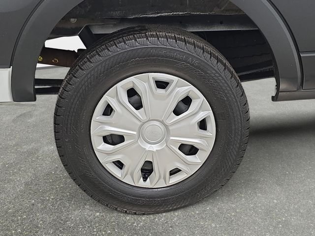 Used 2025 White Ford Base image 32