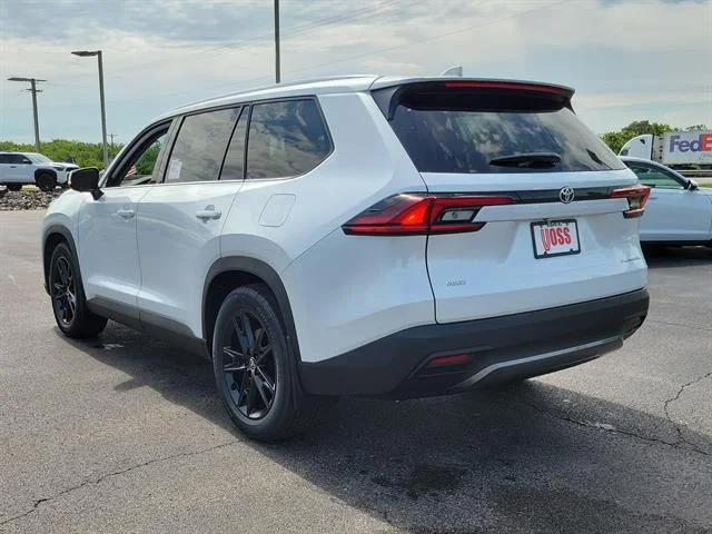 New 2026 Wind Chill Pearl Toyota Platinum image 33