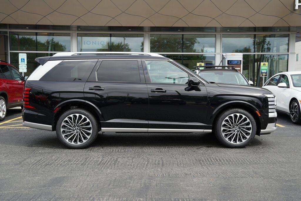New 2026 Abyss Black Hyundai Calligraphy image 3