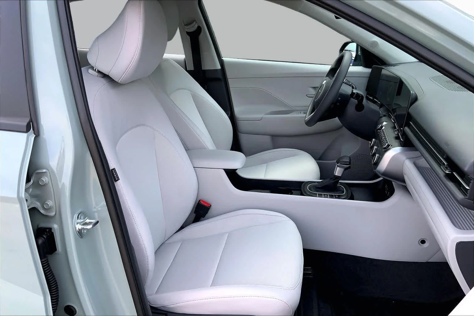 Used 2026 Mirage Green Hyundai SE image 9