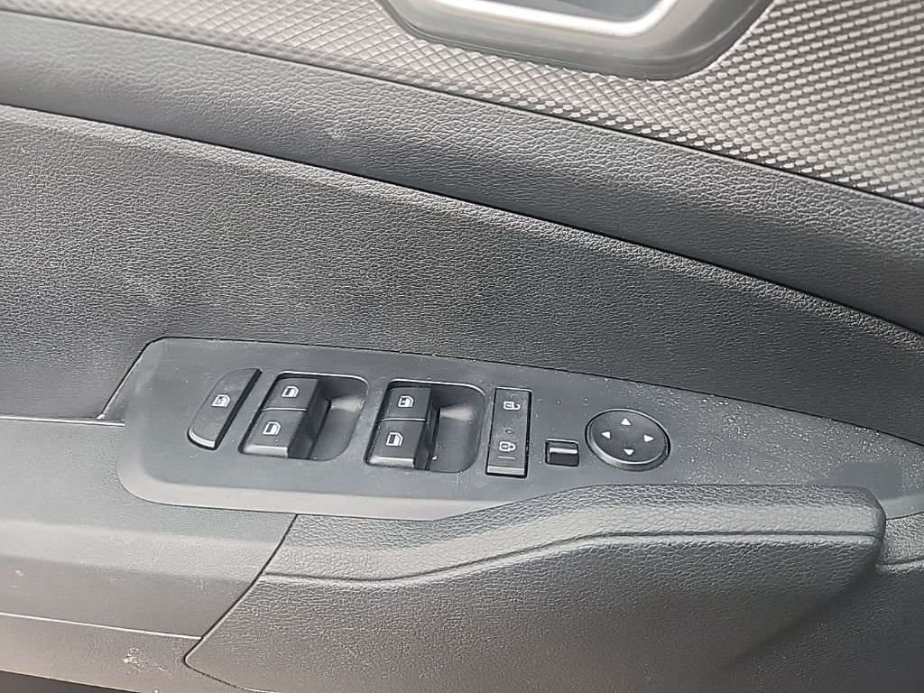 Used 2023 Black Kia LX image 26