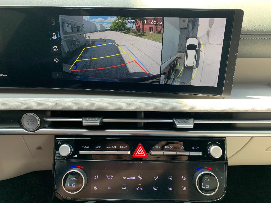 Used 2025 Titan Gray Hyundai Limited image 13