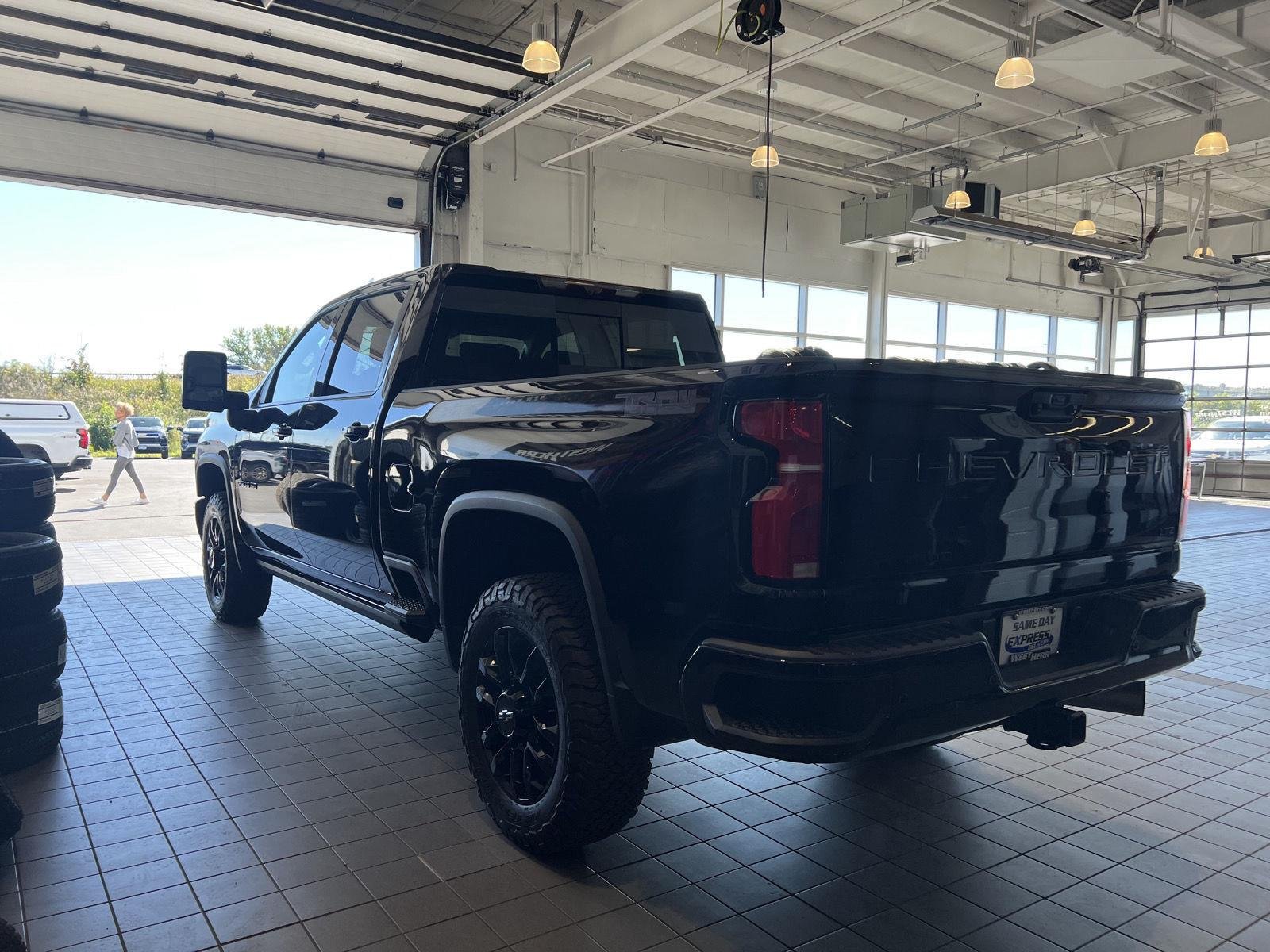 Used 2025 Black Chevrolet LTZ image 5
