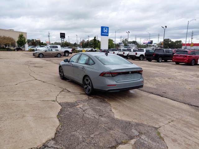 New 2026 Urban Gray Pearl Honda SE image 5