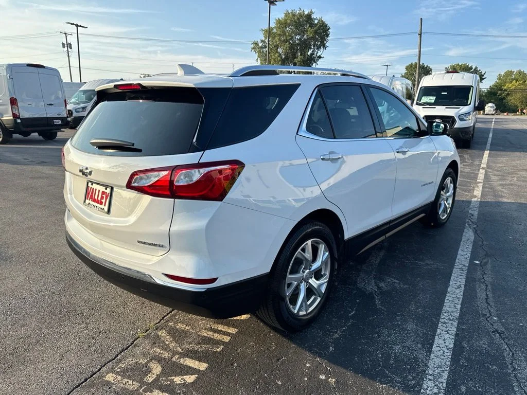 Used 2020 Summit White Chevrolet Premier image 3