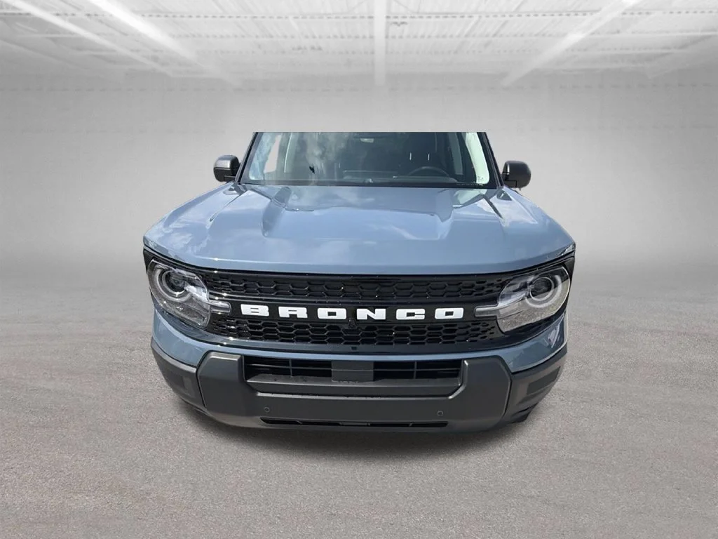 New 2026 Azure Gray Metallic Tri-Coat Ford Outer Banks® image 12