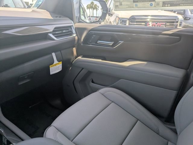 New 2026 Sterling Metallic GMC Elevation image 22