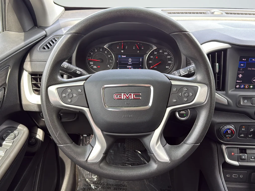 Used 2023 Silver GMC SLE image 29