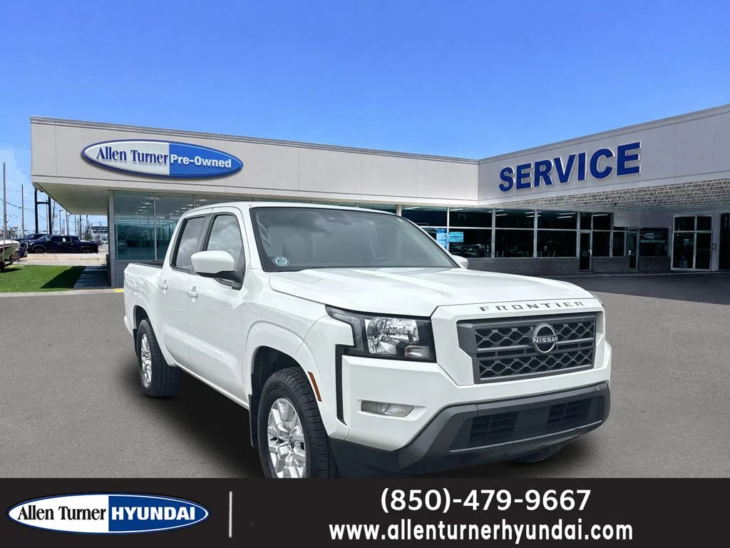 Used 2023 Glacier White Nissan SV image 1