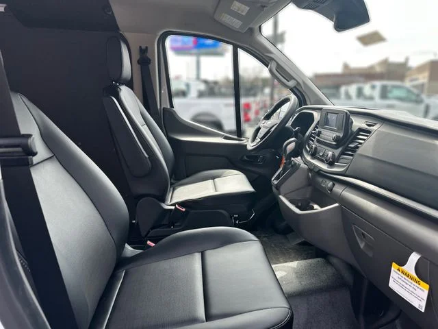 2025 Ford Transit Van Base - Photo 9