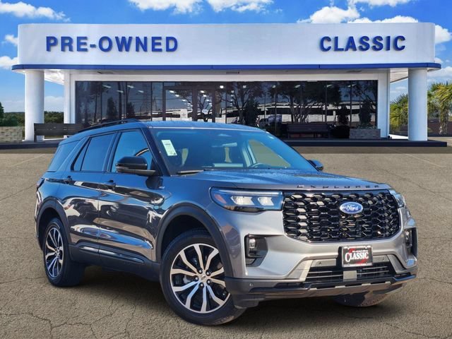 2025 Ford Explorer