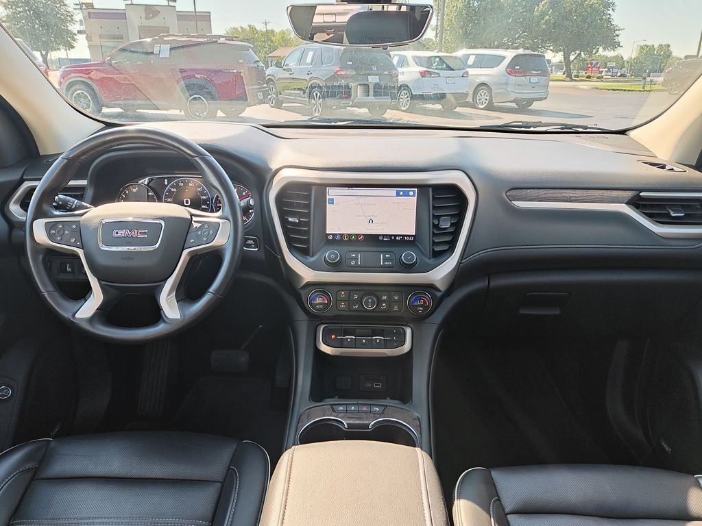 Used 2022 White GMC Denali image 15