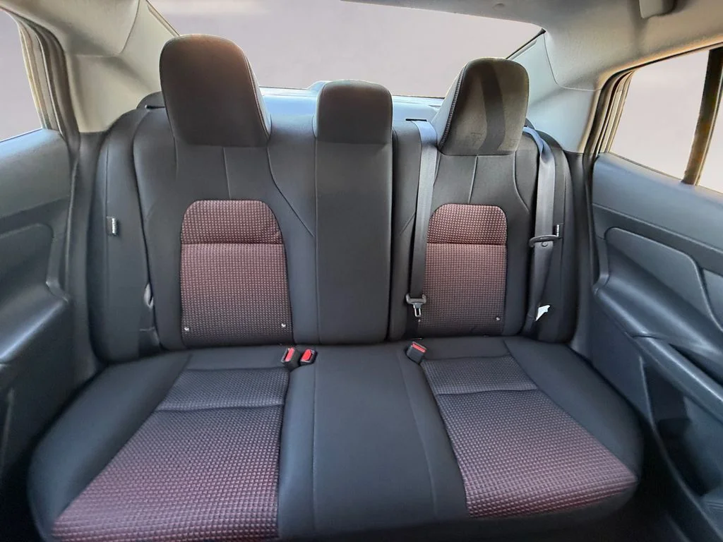 New 2027 Gray Nissan SR image 18