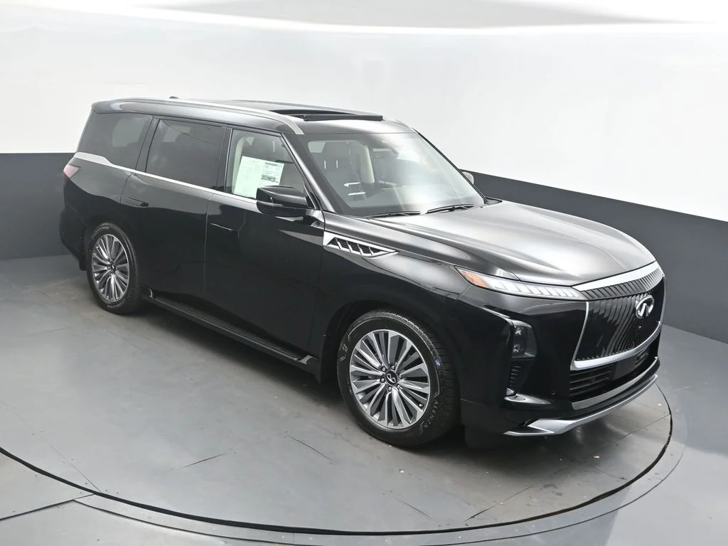 2026 INFINITI QX80 Luxe's photo