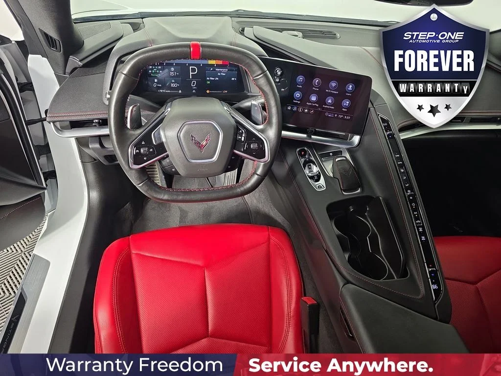 Used 2023 White Chevrolet Stingray image 14