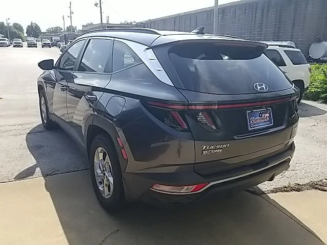 Used 2022 Gray Hyundai SEL image 17