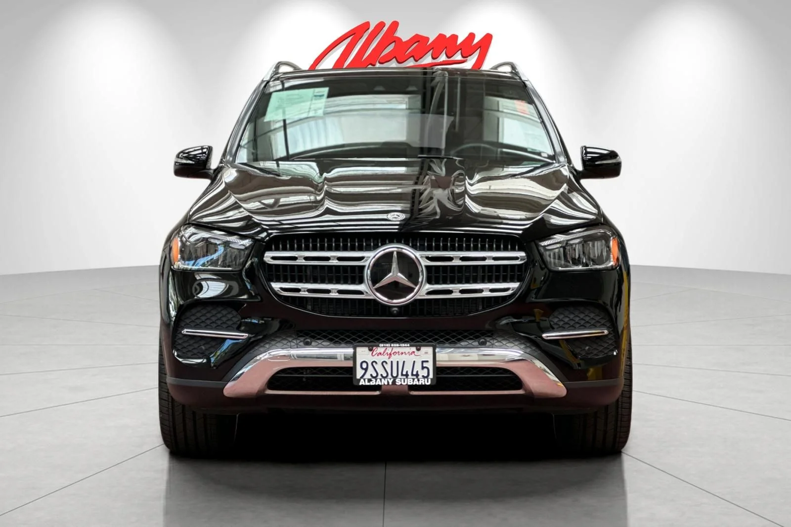 Used 2025 Black Mercedes-Benz GLE 450e image 10