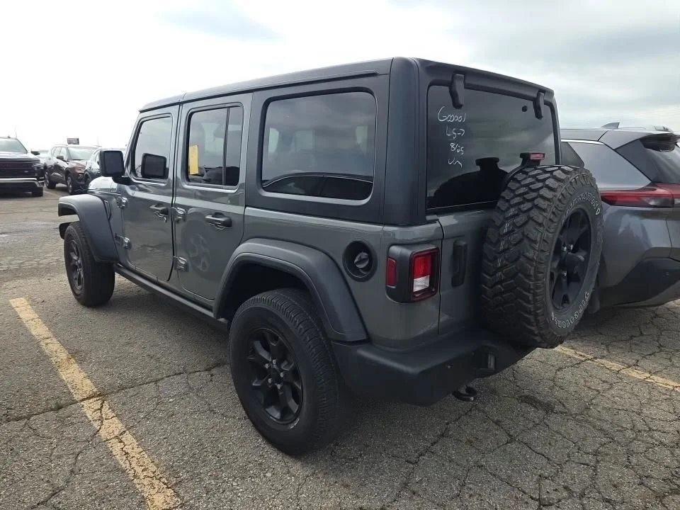 Used 2021 Gray Jeep Unlimited Willys image 4