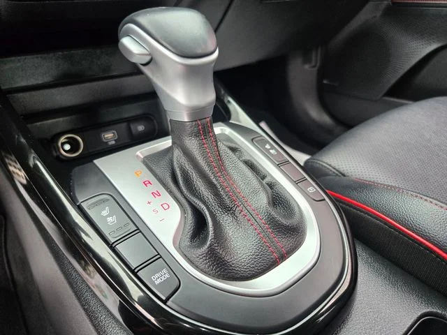 Used 2022 Red Kia GT image 32