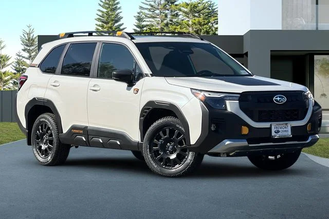 New 2026 CRYSTAL WHITE PEARL Subaru Wilderness image 2