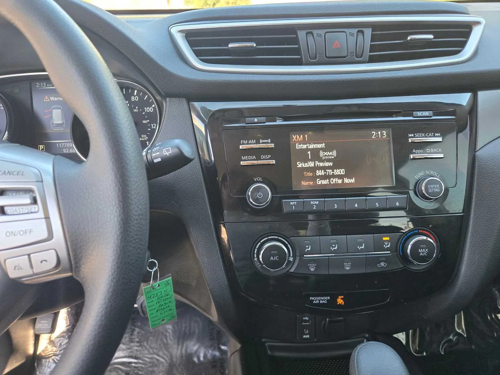 Used 2016  Nissan SV image 13