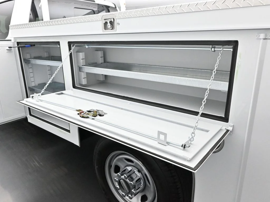 New 2026 Oxford White Ford XL image 20